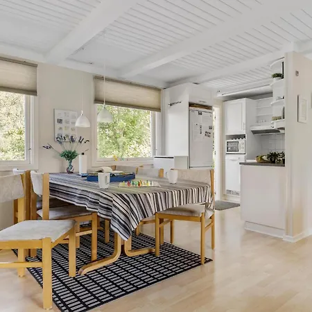 3 Bedroom Cozy In Holiday home Bogense